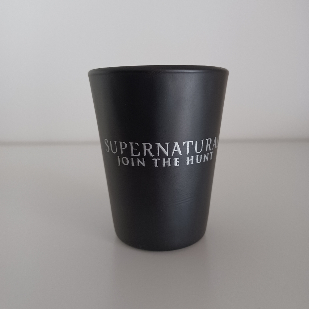 Supernatural Join The Hunt Convention Paranormal‎ Television Show Shot Glass